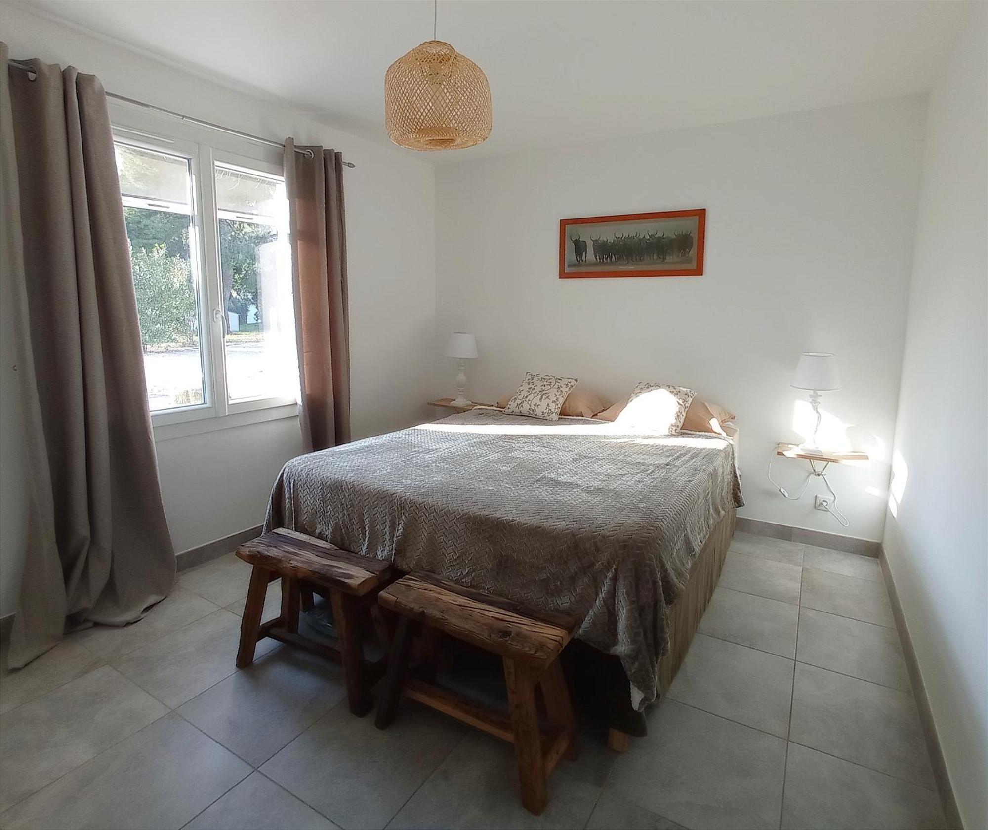 Le Mas Neuf 1752 Arles Zimmer foto